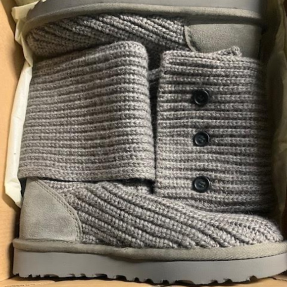 UGG Shoes - UGG knitted boots Classic Cardy